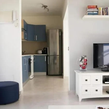 Villa In Playa Blanca Sleeps 4 Includes Air Con And Wifi 6 3